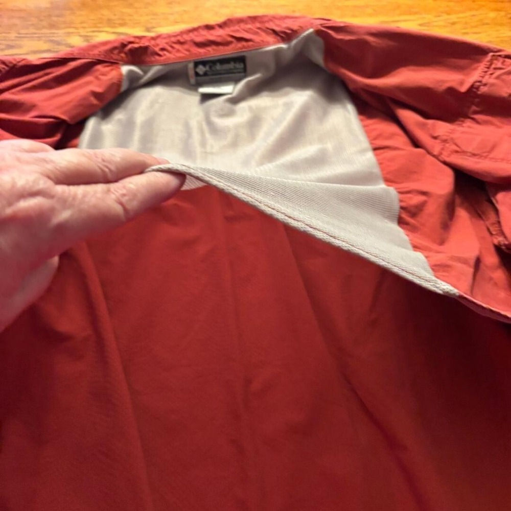Columbia Sportswear Camp Shirt Button Up Short Slv Vented Brick Red Men's sz M - Picture 6 of 11